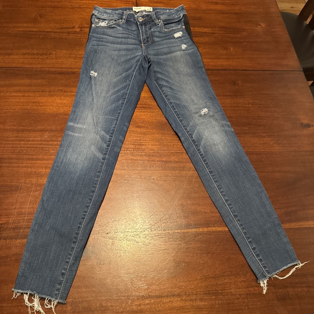 Garage Distressed Skinny Jeans Size 3 Blue Stretch Denim Raw‎ Hem Mid Rise